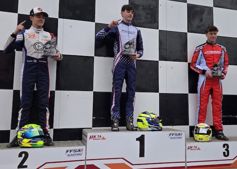 Moreau-Podium.jpg